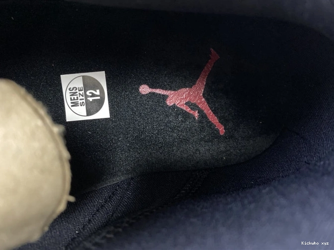 14 AIR 487471-006 TORO GYM RED JORDAN RETRO 0620